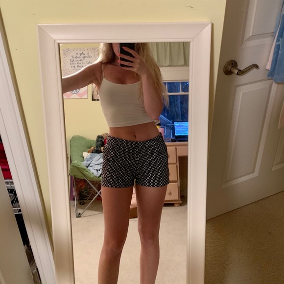 Pattern shorts - Picture 2 of 7